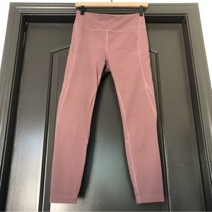 Like new outdoor voices mauve leggings with pockets